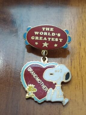 Snoopy 'The World's Greatest Grandmother' Red & White Enamel Pin